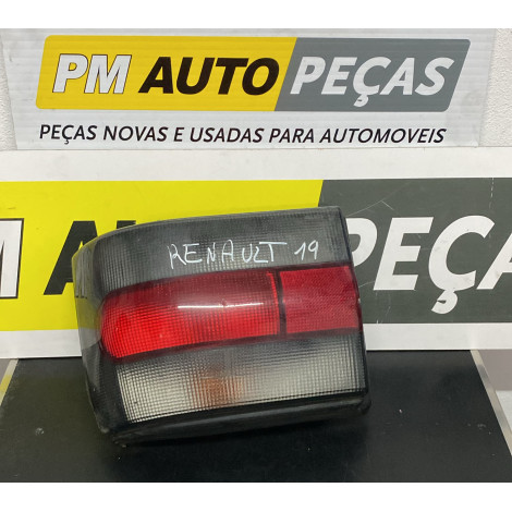 Farolim Renault 19