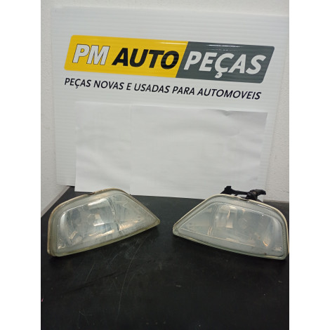 Farol nevoeiro Ford Focus Par