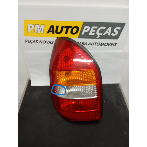 Farolim Opel Safira