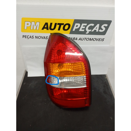 Farolim Opel Safira