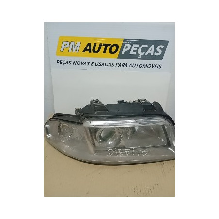 Farol Audi A4 Direita