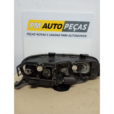 Farol Fiat Punto