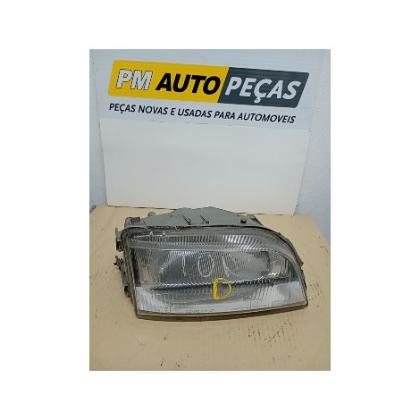 Farol Fiat Punto Berlina