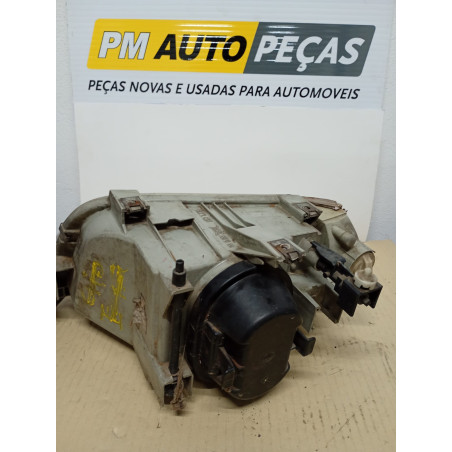 Farol Renault Clio