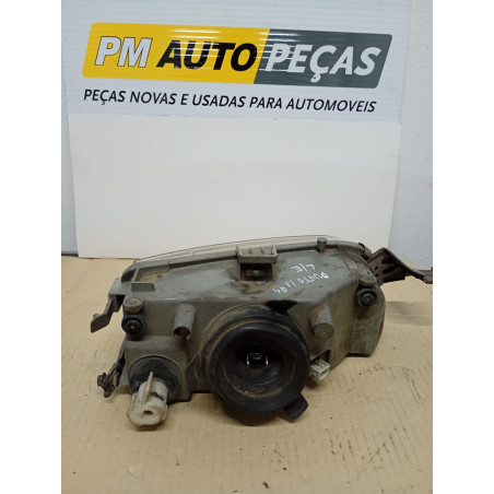 Farol Fiat Punto