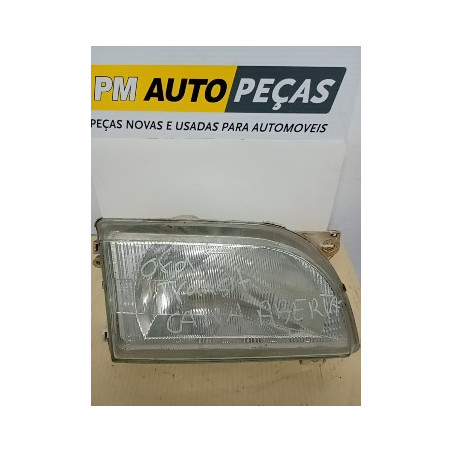 Farol Toyota Carina