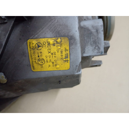 Farol Mercedes Benz W203