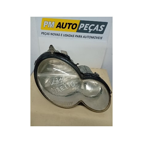 Farol Mercedes Benz W204