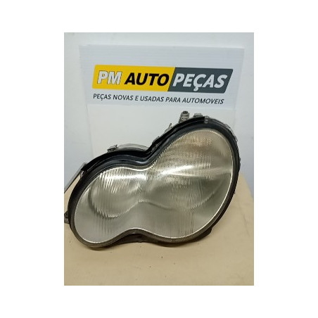 Farol Mercedes Benz W204