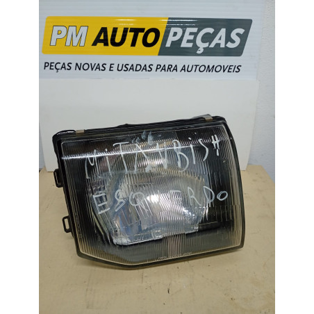 Farol Pajero Mitsubish Pajero II