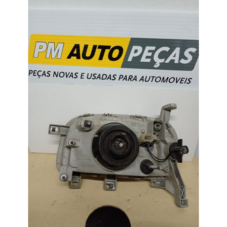 Farol Nissan Micra 2