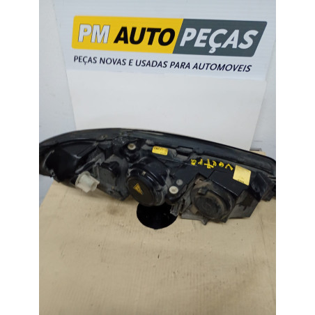 Farol Opel Vectra B