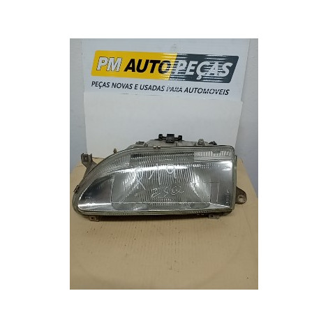 Farol Renault 19 II