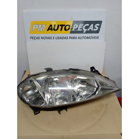 Farol Renault Megane I