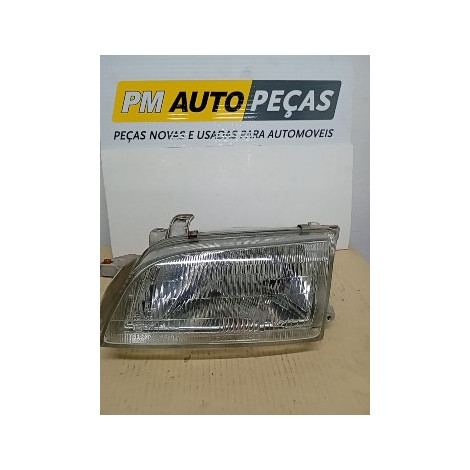 Farol Ford Transit