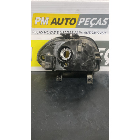 Farol Renault Clio 2