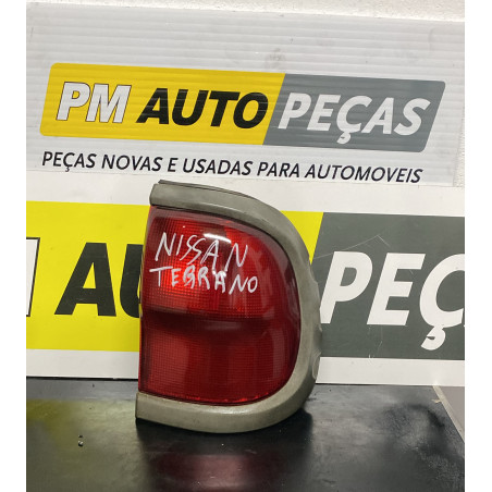 FAROLIM NISSAN TERRANO II