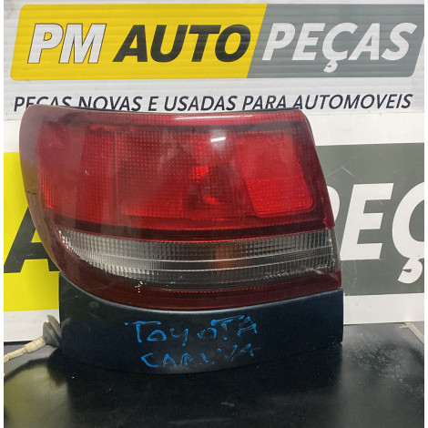 Farolim Toyota Carina E