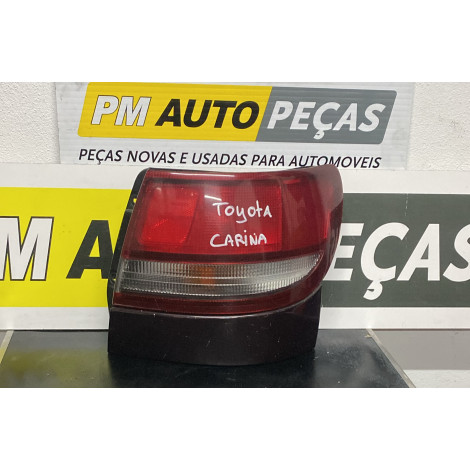 Farolim Toyota Carina E